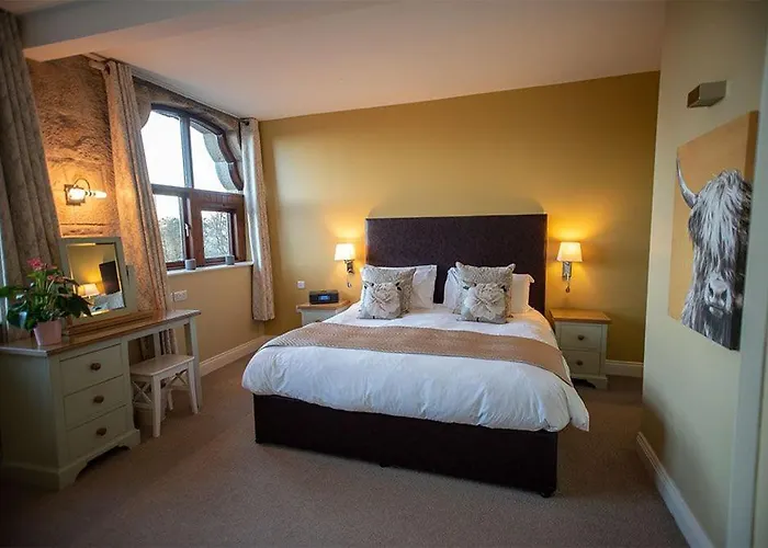 Tower Barn Cottage, Castle Carrock, A Luxurious Characterful With Hot Tub And Views בית נופש Castle Carrock