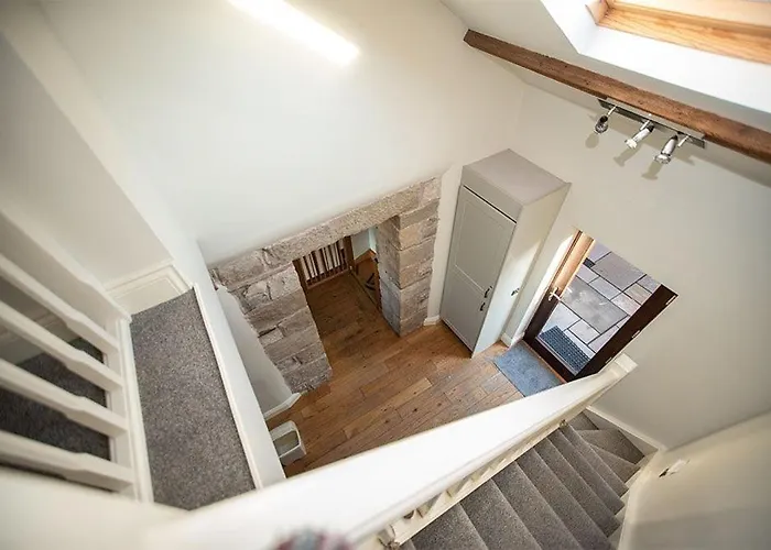 Tower Barn Cottage, Castle Carrock, A Luxurious Characterful With Hot Tub And Views בית נופש