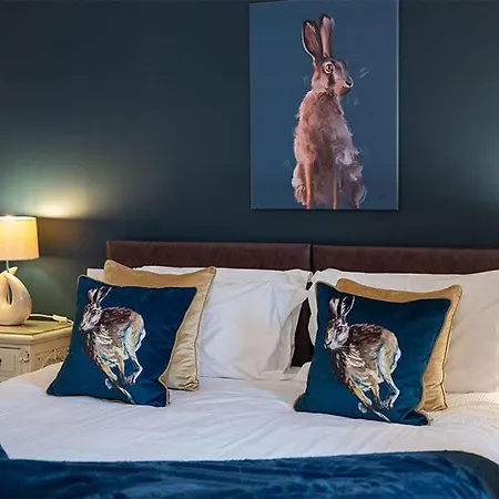 Tower Barn Cottage, Castle Carrock, A Luxurious Characterful With Hot Tub And Views *